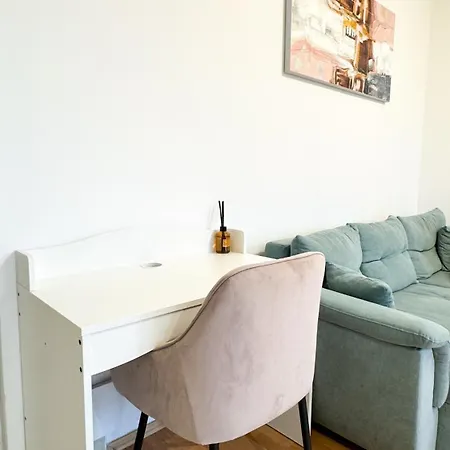 Apartament Modern Downtown